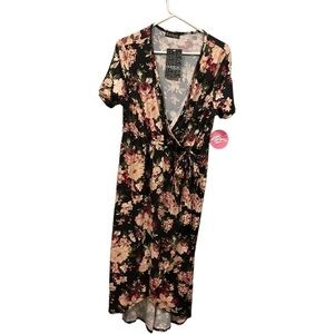 Due Time floral print MATERNITY  dress size large NWT